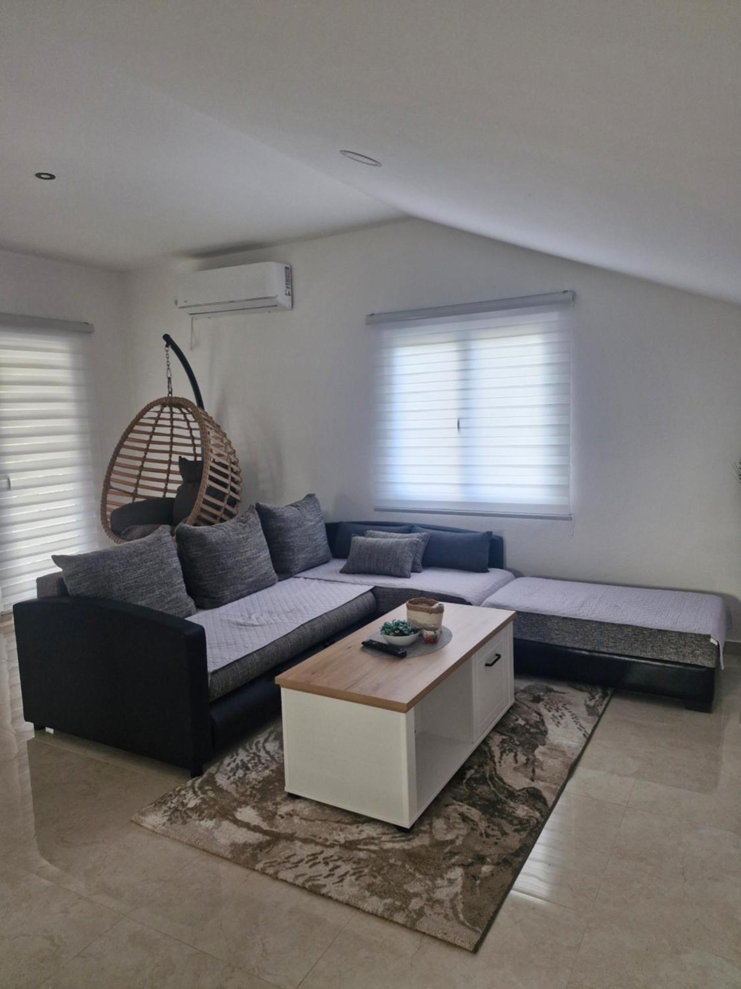 Knezevic Apartman Подгориця Екстер'єр фото